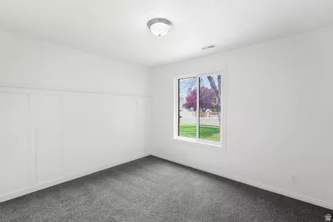 Bedroom - 461 E 2175 N, North Ogden, UT 84414 photo 6 of 11