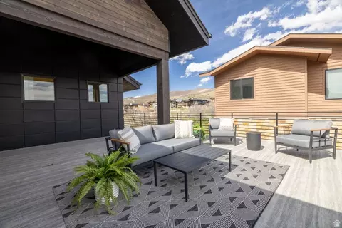 Exterior - 1285 Lasso Trl, Hideout, UT 84036 photo 4 of 12