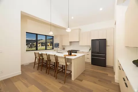 Kitchen - 1285 Lasso Trl, Hideout, UT 84036 photo 2 of 4