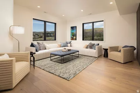 Living - 1285 Lasso Trl, Hideout, UT 84036 photo 3 of 3