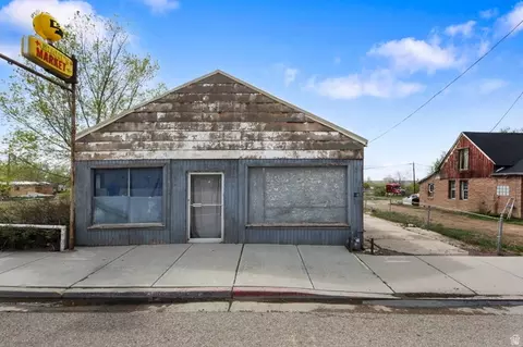 46 E Main St, Wellington, UT 84542