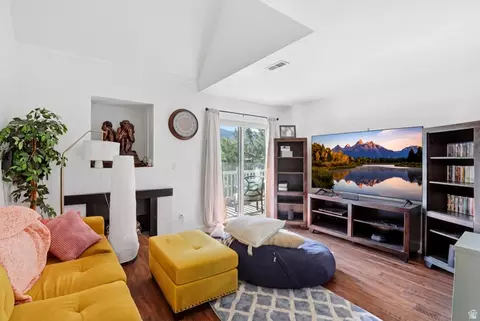 Living - 88 W 50 S #P-10, Centerville, UT 84014 photo 1 of 2
