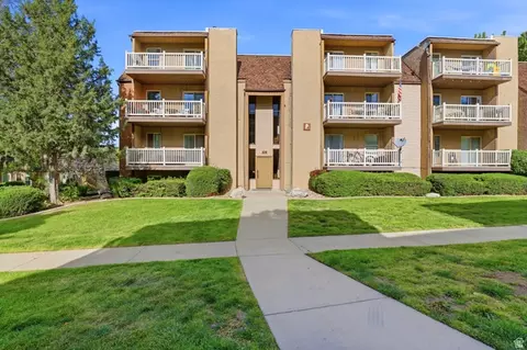88 W 50 S #P-10, Centerville, UT 84014