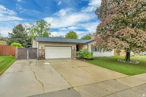 1656 E Paulista Way, Sandy, UT 84093