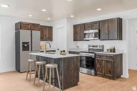 Kitchen - 4015 S Woodland Ave #325MTH, Mapleton, UT 84664 photo 2 of 3