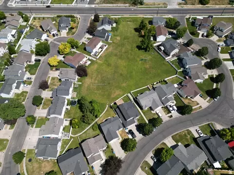 View/Area - 251 Rosewood Cir, Logan, UT 84321 photo 2 of 2