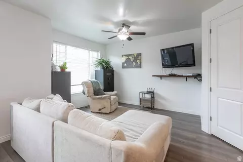 Living - 677 N 220 E, Salem, UT 84653 photo 2 of 5
