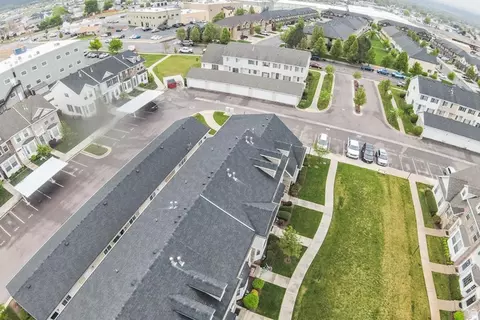View/Area - 677 N 220 E, Salem, UT 84653 photo 6 of 9