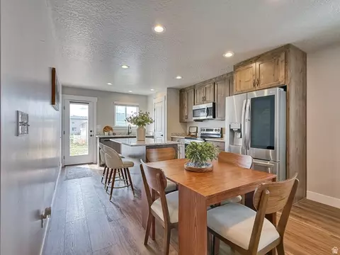 Dining - 3848 S Sage Wood Ave, Mapleton, UT 84664 photo 2 of 2