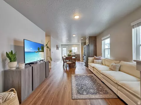 Living - 3848 S Sage Wood Ave, Mapleton, UT 84664 photo 1 of 1