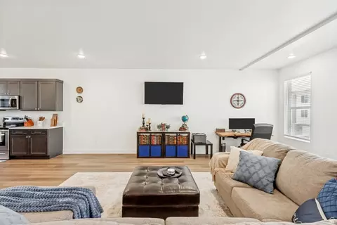 Living - 701 E Garden Grove Dr, Eagle Mountain, UT 84005 photo 2 of 3