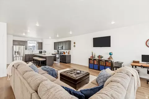 Living - 701 E Garden Grove Dr, Eagle Mountain, UT 84005 photo 3 of 3