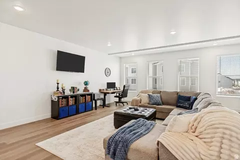 Living - 701 E Garden Grove Dr, Eagle Mountain, UT 84005 photo 1 of 3