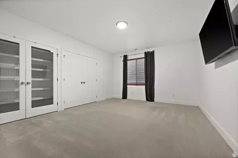 Bedroom - 507 W Windmill Gate Cv, Draper, UT 84020 photo 6 of 8
