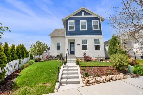 11152 S Moon Valley Dr #901, South Jordan, UT 84009