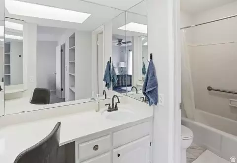 Bath - 627 E Springhill Dr, Murray, UT 84107 photo 3 of 5