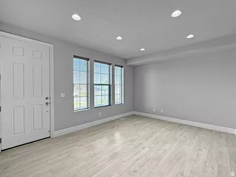 Living - 2799 W 100 S, West Point, UT 84015 photo 2 of 4