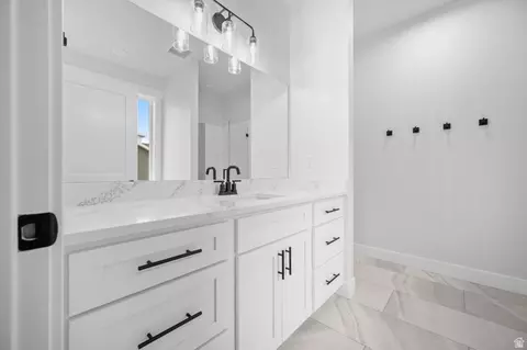 Bath - 4458 W Bucky S #7, Ogden, UT 84404 photo 1 of 3