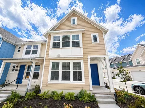 6891 W South Jordan Pkwy S #329, South Jordan, UT 84009