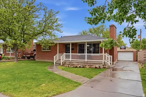 8372 W Myron Ave, Magna, UT 84044
