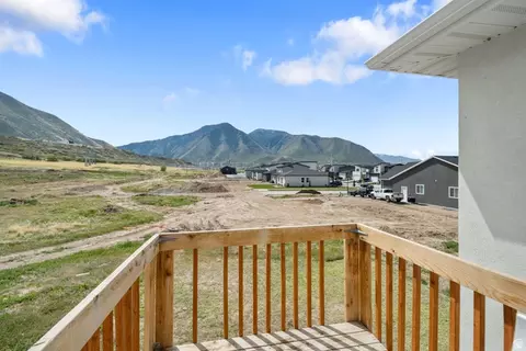 Exterior - 683 W Powderwood Ln, Mapleton, UT 84664 photo 3 of 4
