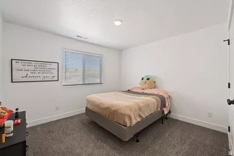 Bedroom - 683 W Powderwood Ln, Mapleton, UT 84664 photo 4 of 7