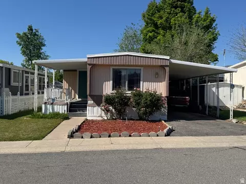 257 E Guenevere St N #211, North Salt Lake, UT 84054