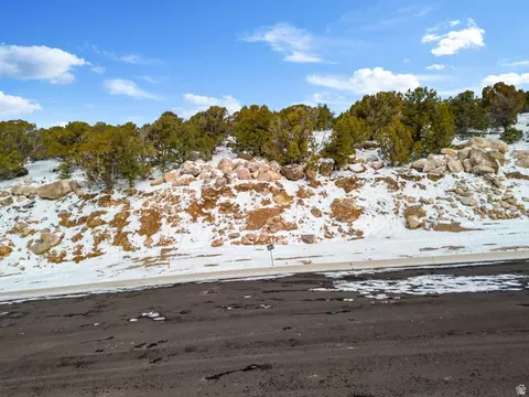 3212 W Moon Crest Dr #12, Cedar City, UT 84720
