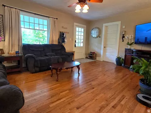 Living - 142 W 400 N, Logan, UT 84321 photo 1 of 5