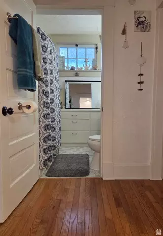 Bath - 142 W 400 N, Logan, UT 84321 photo 2 of 2