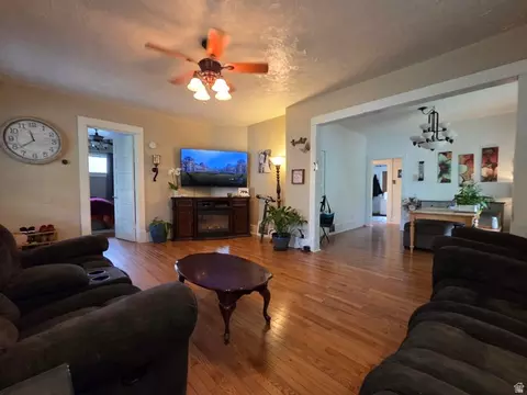 Living - 142 W 400 N, Logan, UT 84321 photo 3 of 5