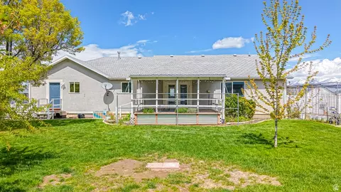 Exterior - 1288 E 420 S, Payson, UT 84651 photo 6 of 7