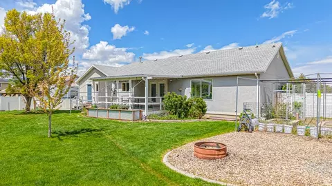 Exterior - 1288 E 420 S, Payson, UT 84651 photo 2 of 7