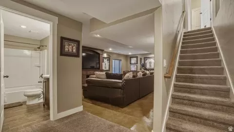 Entry Way - 3926 E Barton Creek Dr, Eagle Mountain, UT 84005 photo 9 of 9