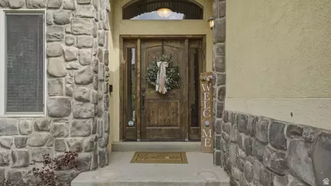 Entry Way - 3926 E Barton Creek Dr, Eagle Mountain, UT 84005 photo 1 of 9