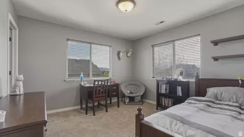 Bedroom - 3926 E Barton Creek Dr, Eagle Mountain, UT 84005 photo 4 of 7