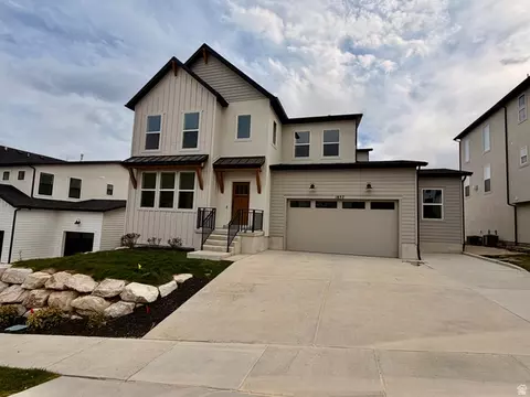 1857 W Chaco Cir #107, Lehi, UT 84043