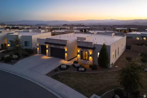1525 W Pocket Mesa Dr, Saint George, UT 84770