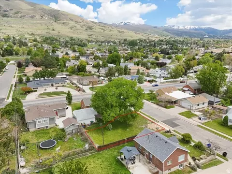 385 E Randall Way S #2, Centerville, UT 84014 photo 8