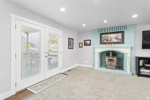 Entry Way - 1013 N Main St, Orem, UT 84057 photo 1 of 2