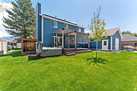 Exterior - 1013 N Main St, Orem, UT 84057 photo 6 of 7