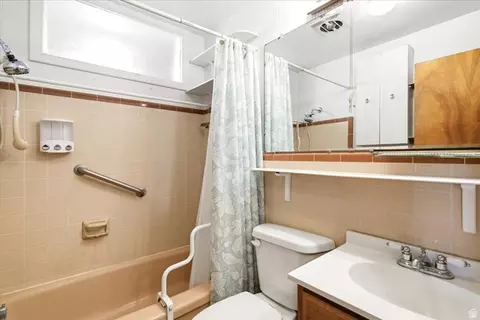 Bath - 1677 S 75 E, Bountiful, UT 84010 photo 1 of 2