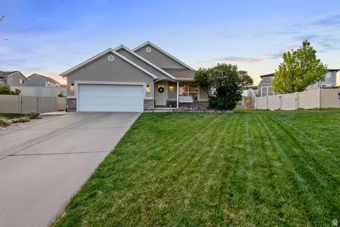 2521 N Apricot Pl, Saratoga Springs, UT 84045