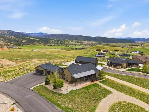402 Shadow Hill Rd, Coalville, UT 84017