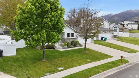 View/Area - 1183 E 2300 N, Layton, UT 84040 photo 2 of 11
