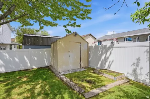 Exterior - 1183 E 2300 N, Layton, UT 84040 photo 6 of 9