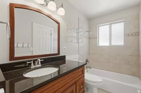 Bath - 1183 E 2300 N, Layton, UT 84040 photo 2 of 3