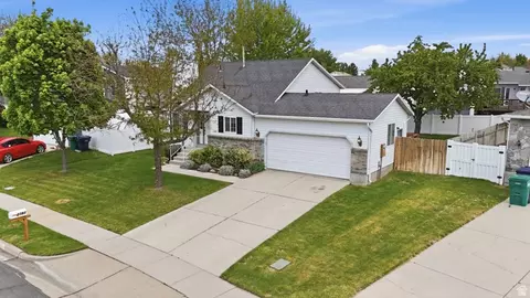 View/Area - 1183 E 2300 N, Layton, UT 84040 photo 1 of 11