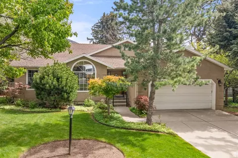 11831 S Hidden Valley Club Dr, Sandy, UT 84092
