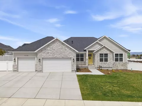 7236 W Halls Crossing Dr S, Herriman, UT 84096